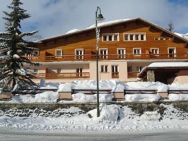 Residence Les Myrtilles Vars 埃姆布能 外观 照片